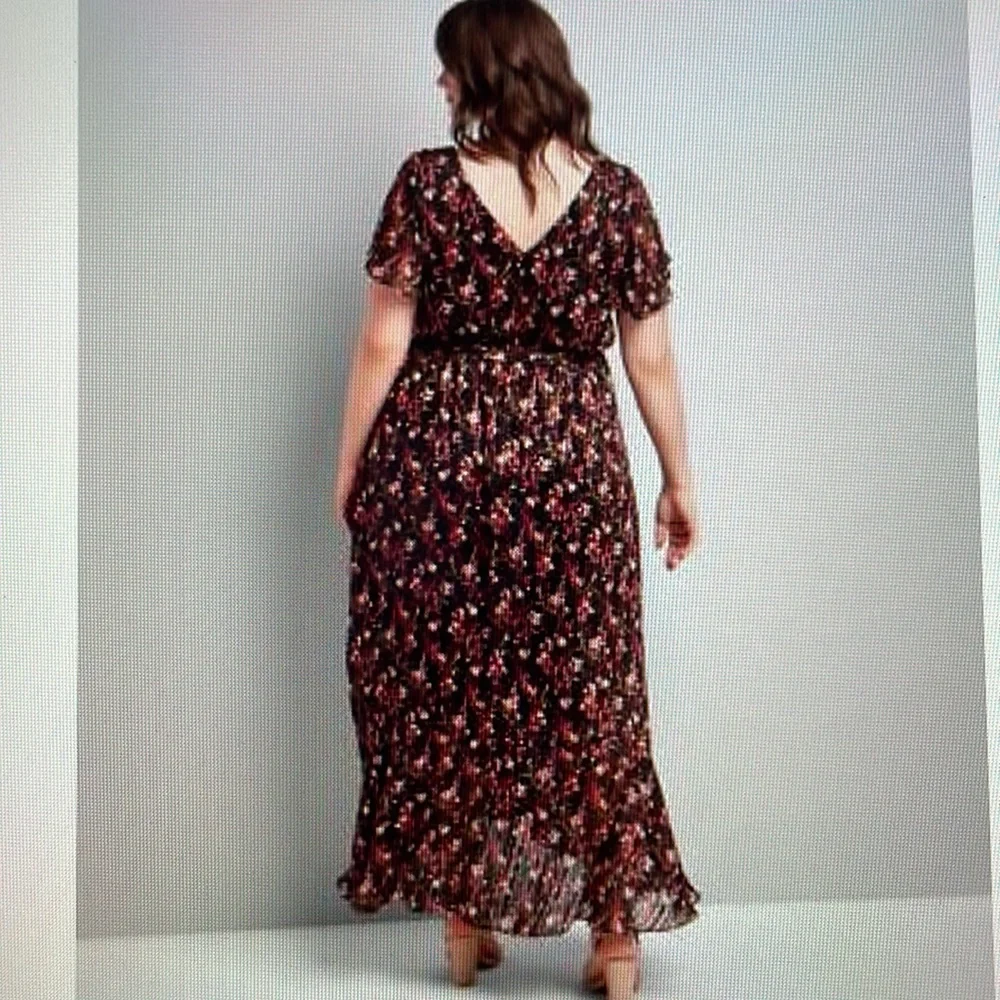 LANE BRYANT SHIMMERING FLORAL MAXI DRESS SIZE 20 - Picture 2 of 13